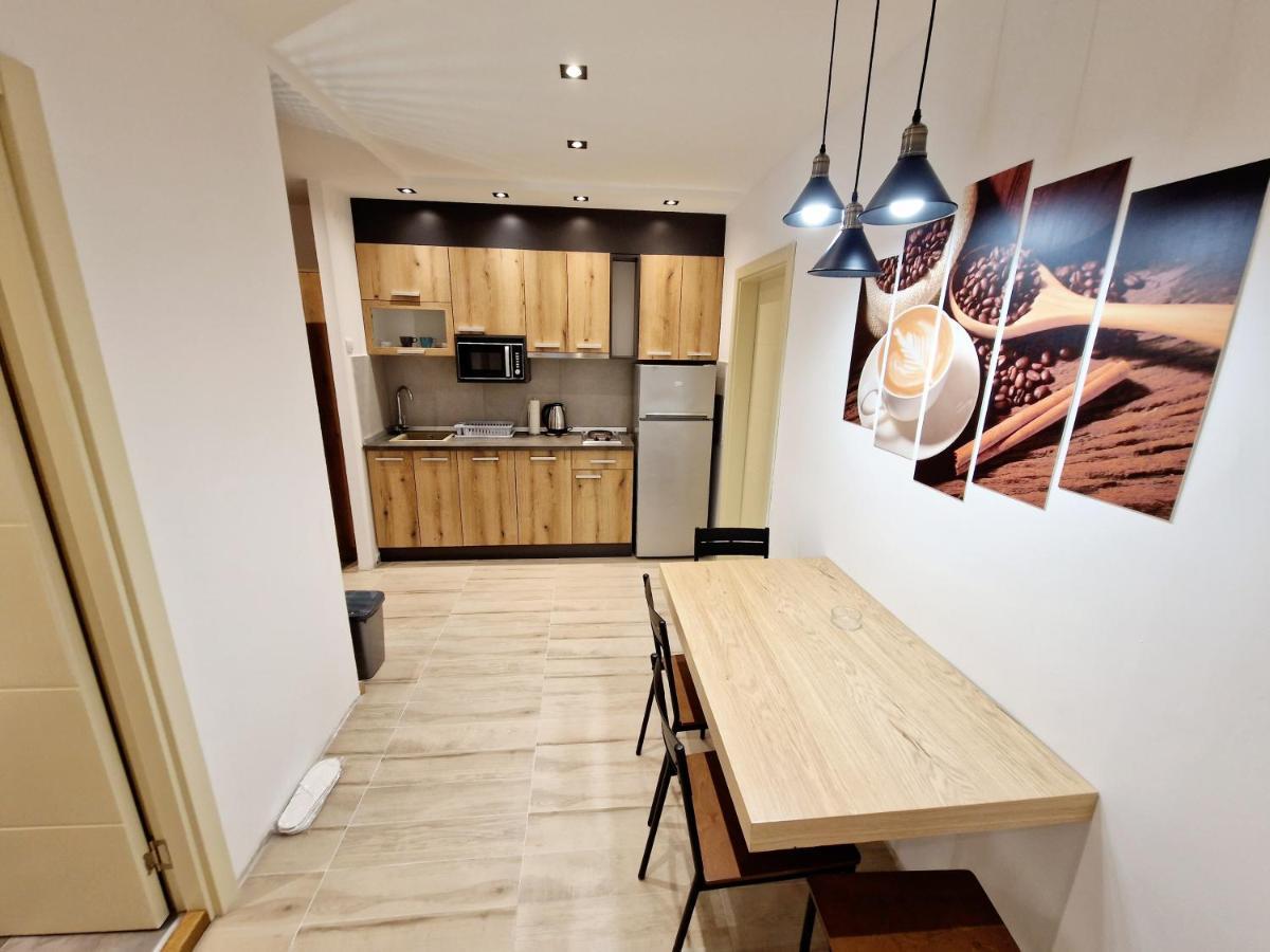 Apartmani Paku Bělehrad Exteriér fotografie