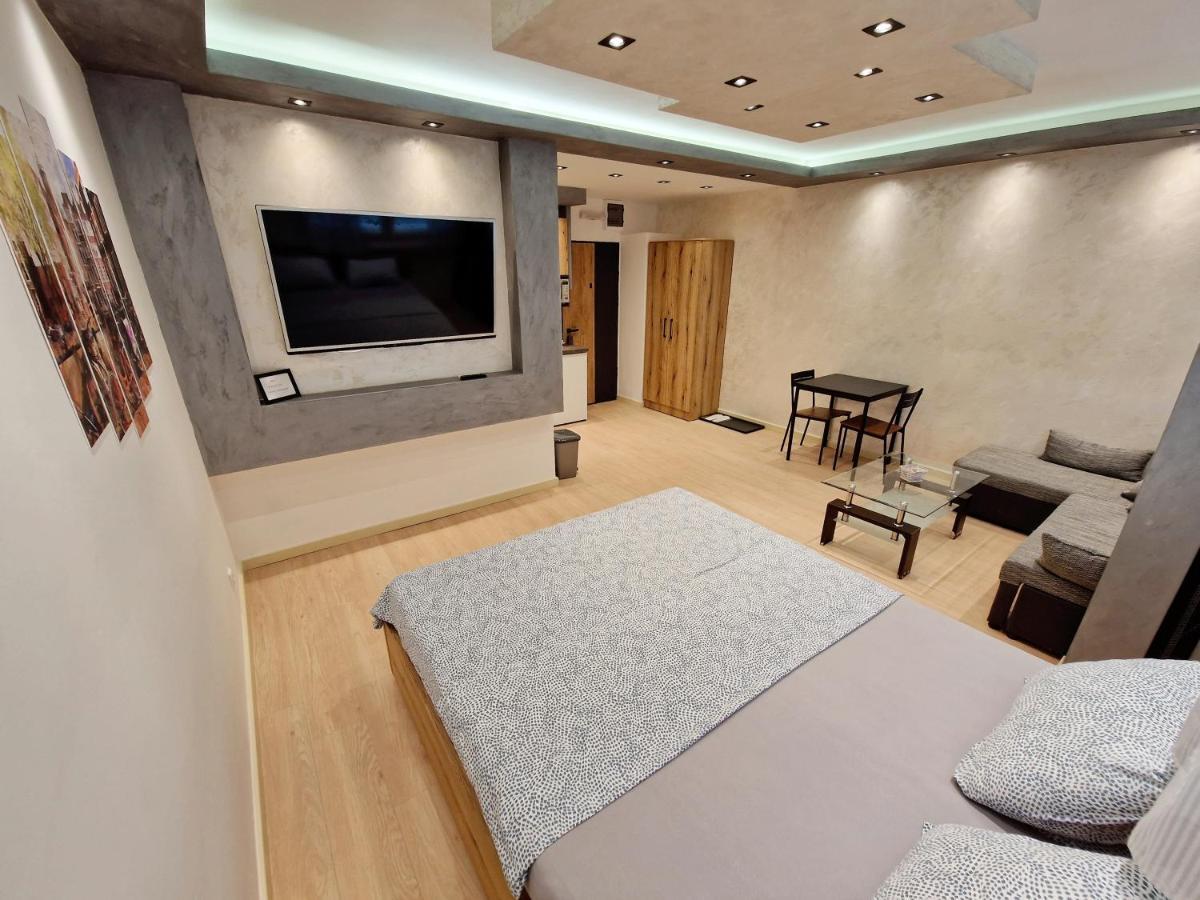 Apartmani Paku Bělehrad Exteriér fotografie