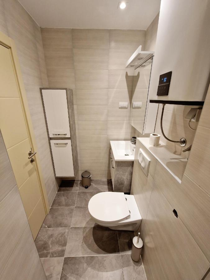 Apartmani Paku Bělehrad Exteriér fotografie