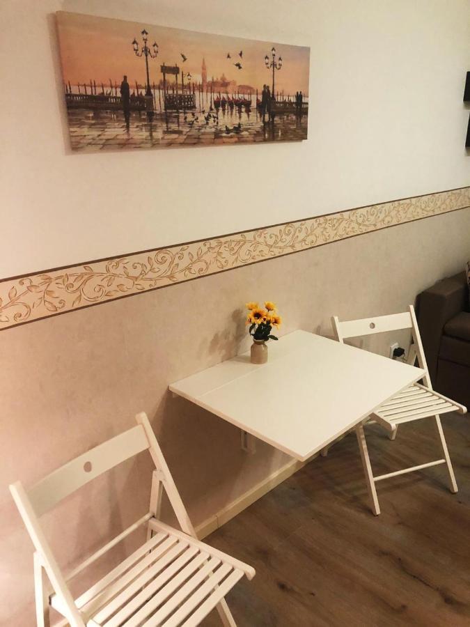 Apartmani Paku Bělehrad Exteriér fotografie